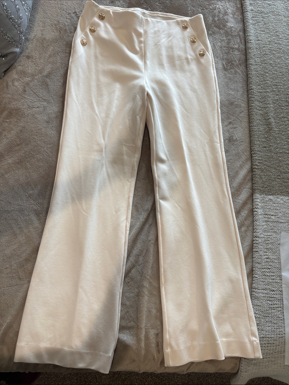 Chico's Cream Wide-Leg Trousers with Gold Buttons size 8 ( Chico’s size 1R)